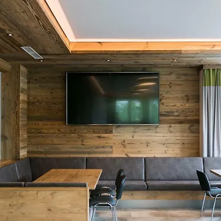 Jugendhotel Markushof - Youth Wagrain
